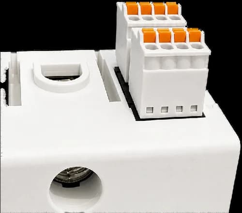 Close-up of the pluggable top terminal blocks